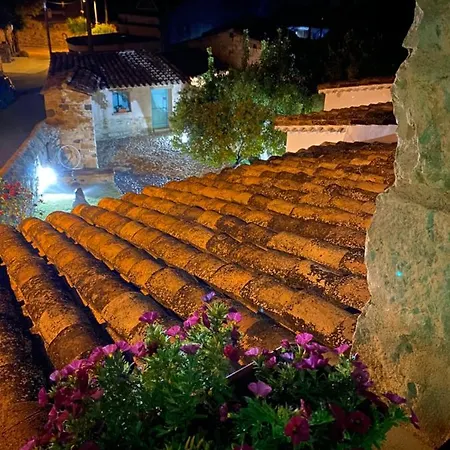 Bed & Breakfast Su Strintu *