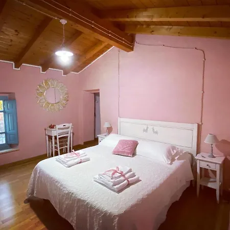 Bed & Breakfast Su Strintu