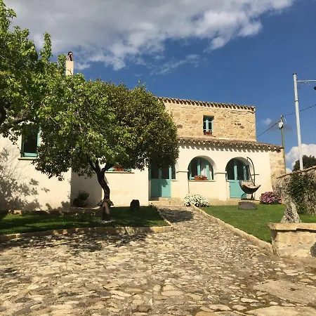 Bed & Breakfast Su Strintu Tuili