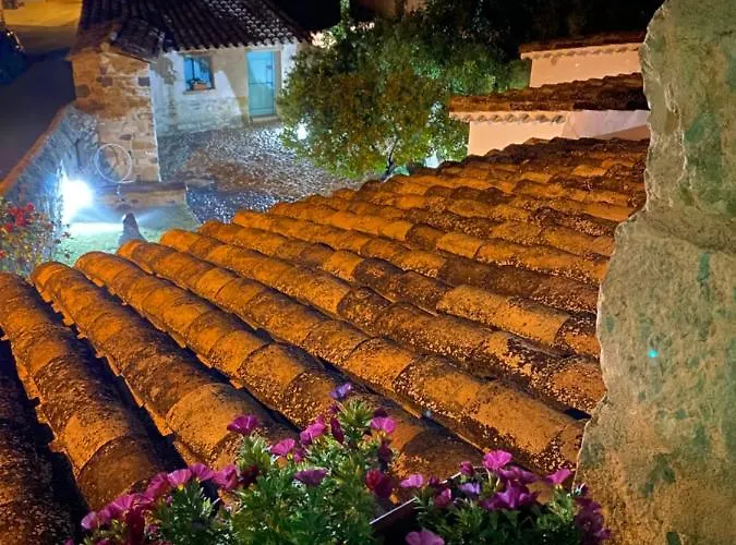 Panzió Su Strintu *