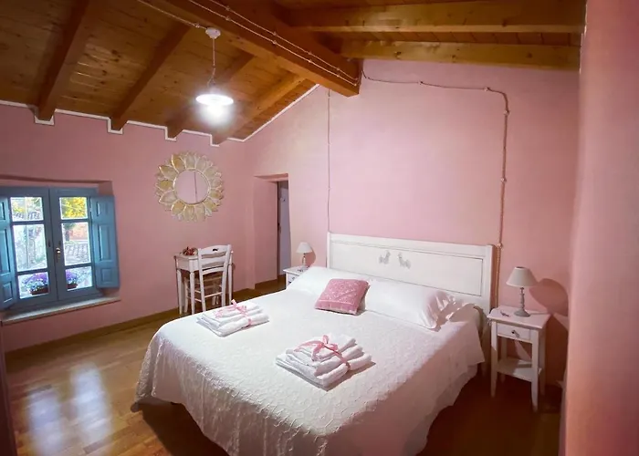 Nocleg ze śniadaniem Su Strintu